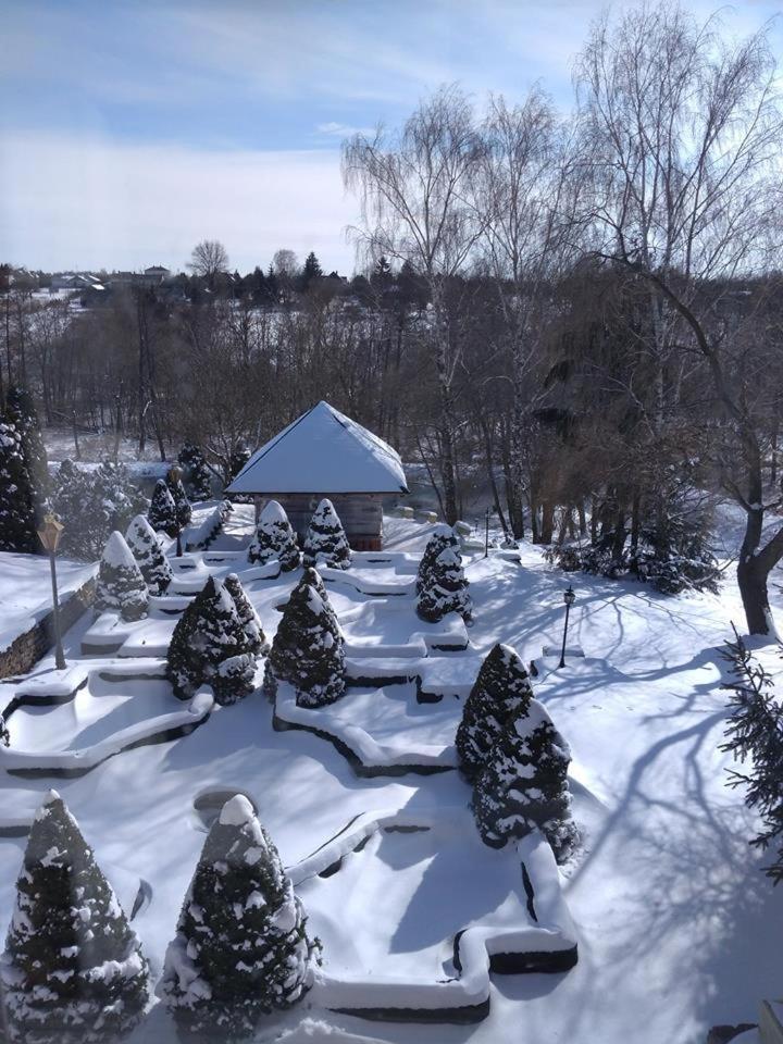 Bed and Breakfast Dwor Anna Ciecierzyn Exterior foto